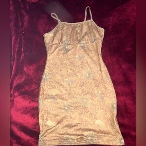 Super cute mini dress!